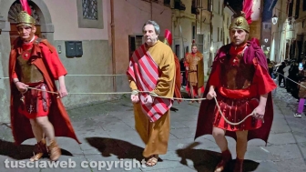 Bagnaia - Venerdì santo - La processione del Cristo morto