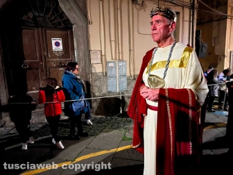 Bagnaia - Venerdì santo - La processione del Cristo morto