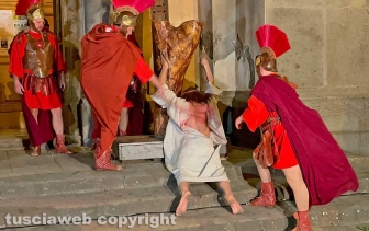Bagnaia - Venerdì santo - La processione del Cristo morto