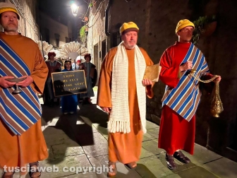 Bagnaia - Venerdì santo - La processione del Cristo morto