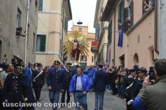 Tarquinia - La processione del Cristo risorto