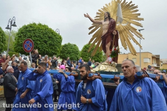 Tarquinia - La processione del Cristo risorto