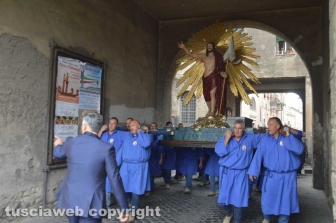 Tarquinia - La processione del Cristo risorto