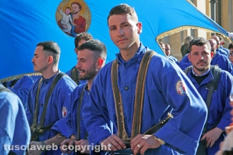 Tarquinia - La processione del Cristo risorto