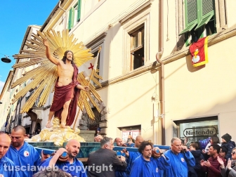 Tarquinia - La Processione del Cristo Risorto