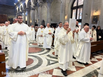 Viterbo - La messa in vista del Corpus domini