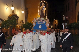 Viterbo - La processione della Madonna del Carmelo