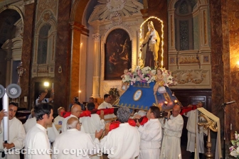 Viterbo - La processione della Madonna del Carmelo