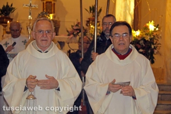 La processione della Madonna di Lourdes