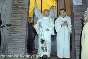 La processione della Madonna di Lourdes