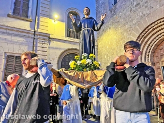 La processione di San Francesco