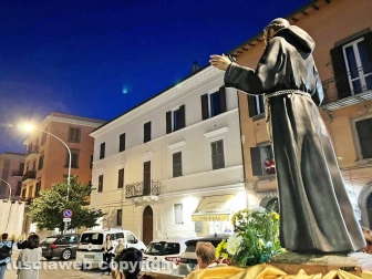 La processione di San Francesco