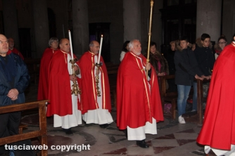 La processione in memoria dei santi Valentino e Ilario