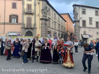 Viterbo - La pioggia non ferma la macchina di Maria santissima Liberatrice