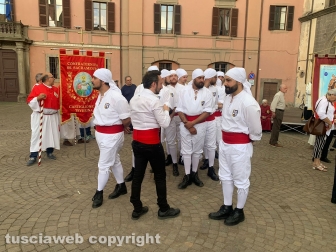 Viterbo - La pioggia non ferma la macchina di Maria santissima Liberatrice