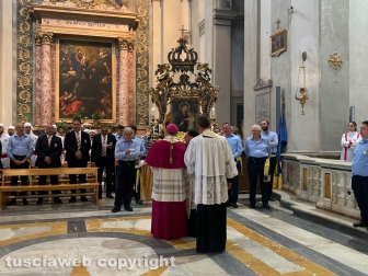 Viterbo - La pioggia non ferma la macchina di Maria santissima Liberatrice