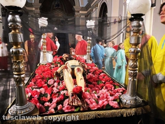 La processione