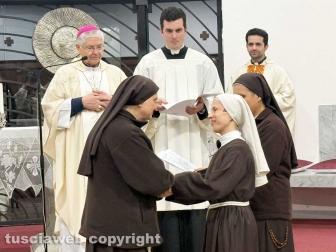 Viterbo - La professione temporanea di suor Assunta Scaldaferri