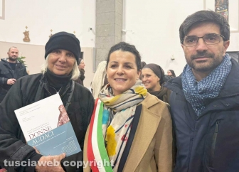 Viterbo - La professione temporanea di suor Assunta Scaldaferri - Claudia Ruspoli, la sindaca Chiara Frontini e Daniela Sabatini