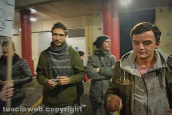 La protesta alla sala Bingo in via Garbini