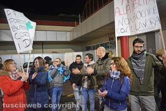 La protesta alla sala Bingo in via Garbini