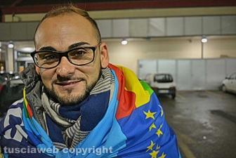 La protesta alla sala Bingo in via Garbini
