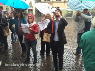 La protesta contro la delibera \"Svuota Rsa\"