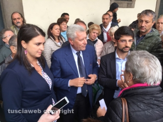 La protesta contro la delibera \"Svuota Rsa\"