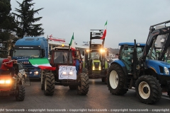 Orte - La protesta degli agricoltori cresce