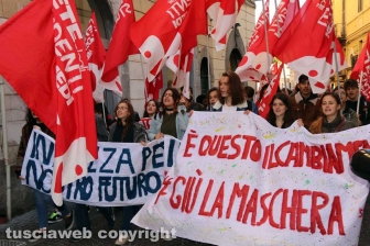 Viterbo - La protesta degli studenti