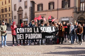 Viterbo - La protesta degli studenti