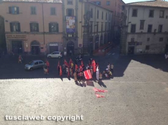 La protesta della Filctem Cgil sotto la Prefettura