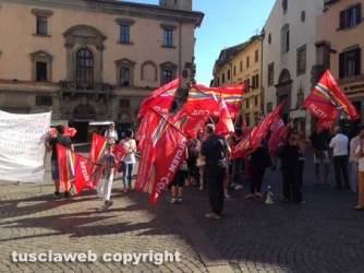 La protesta della Filctem Cgil sotto la Prefettura