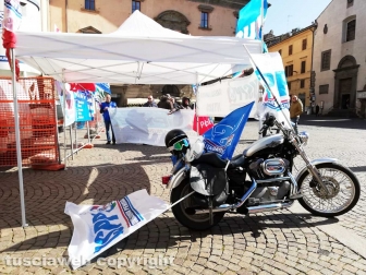 Viterbo - La protesta della polizia penitenziaria