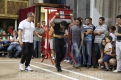 La prova degli aspiranti facchini