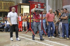 La prova degli aspiranti facchini