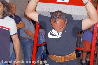 La prova di portata dei facchini di Santa Rosa