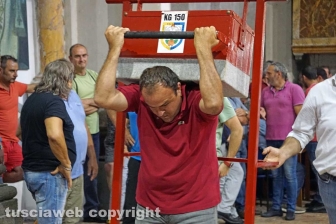 La prova di portata dei facchini di Santa Rosa