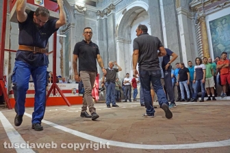 La prova di portata dei facchini di Santa Rosa