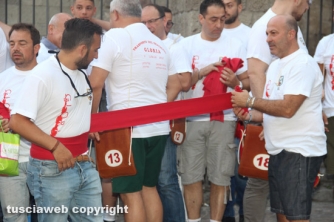 La prova di trasporto del traliccio di Gloria