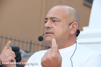 La prova di trasporto del traliccio di Gloria