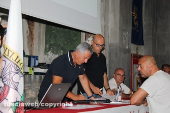 La prova generale dei facchini di santa Rosa