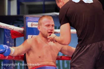 La saturday boxing night al Palamalè