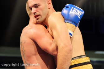 La saturday boxing night al Palamalè
