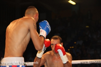 La saturday boxing night al Palamalè