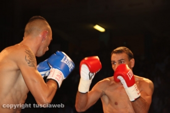 La saturday boxing night al Palamalè