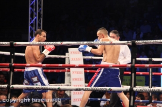 La saturday boxing night al Palamalè
