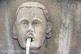 Viterbo - La fontana della Crocetta