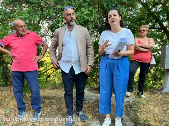 La sindaca Chiara Frontini a Roccalvecce - A sinistra Stefano Floris