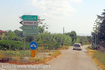 La strada per Castel d'Asso